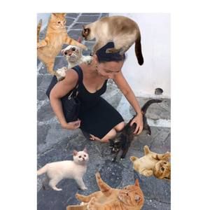 Meet your Posher, Jacqueline